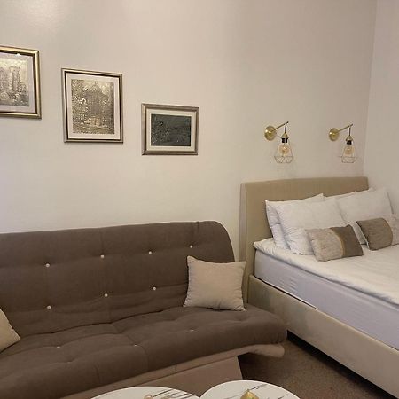 Lily Apartmani ซาราเยโว ภายนอก รูปภาพ